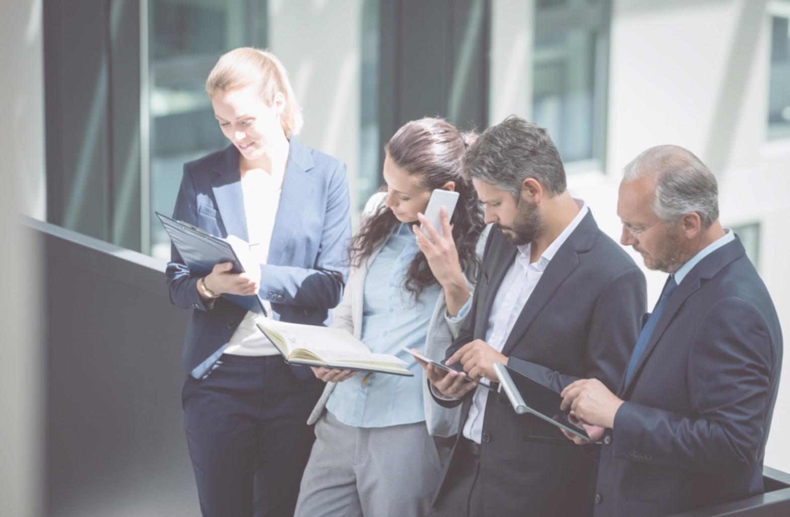 Ilustrasi analisis rasio keuangan perusahaan